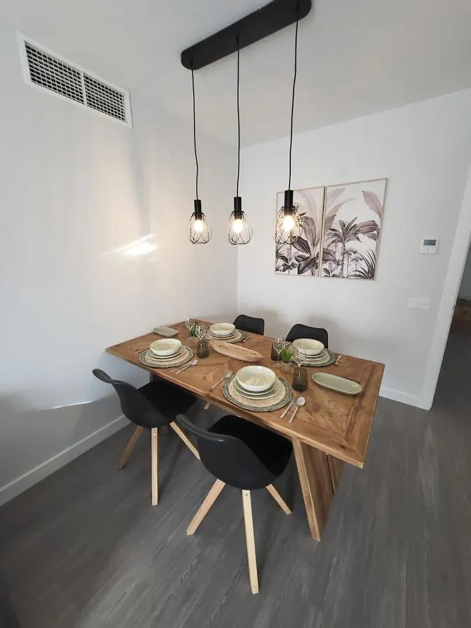 Appartement Alazan Jerez Ii-Parking Gratis-Wifi-Netflix à Jerez de la Frontera
